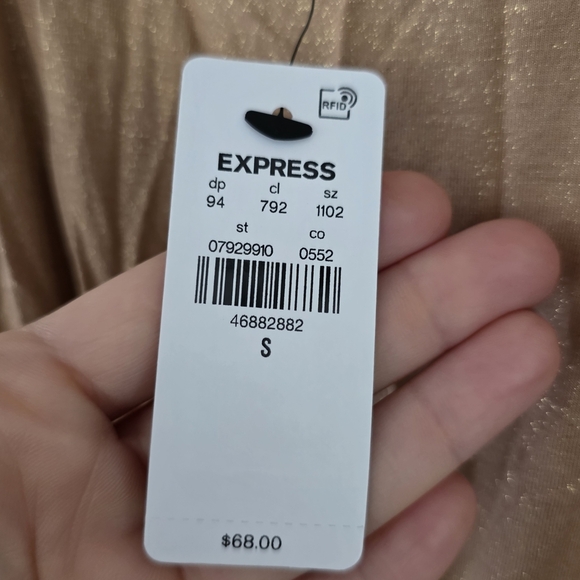 NWT Express Gold Sleeveless Jumpsuit Romper SHIMMER Small - Picture 3 of 4